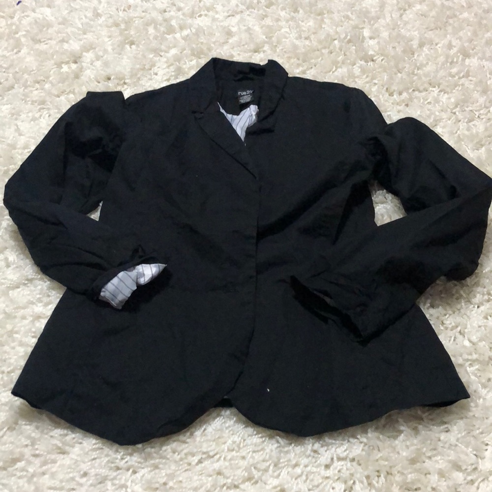 Black light weight blazer